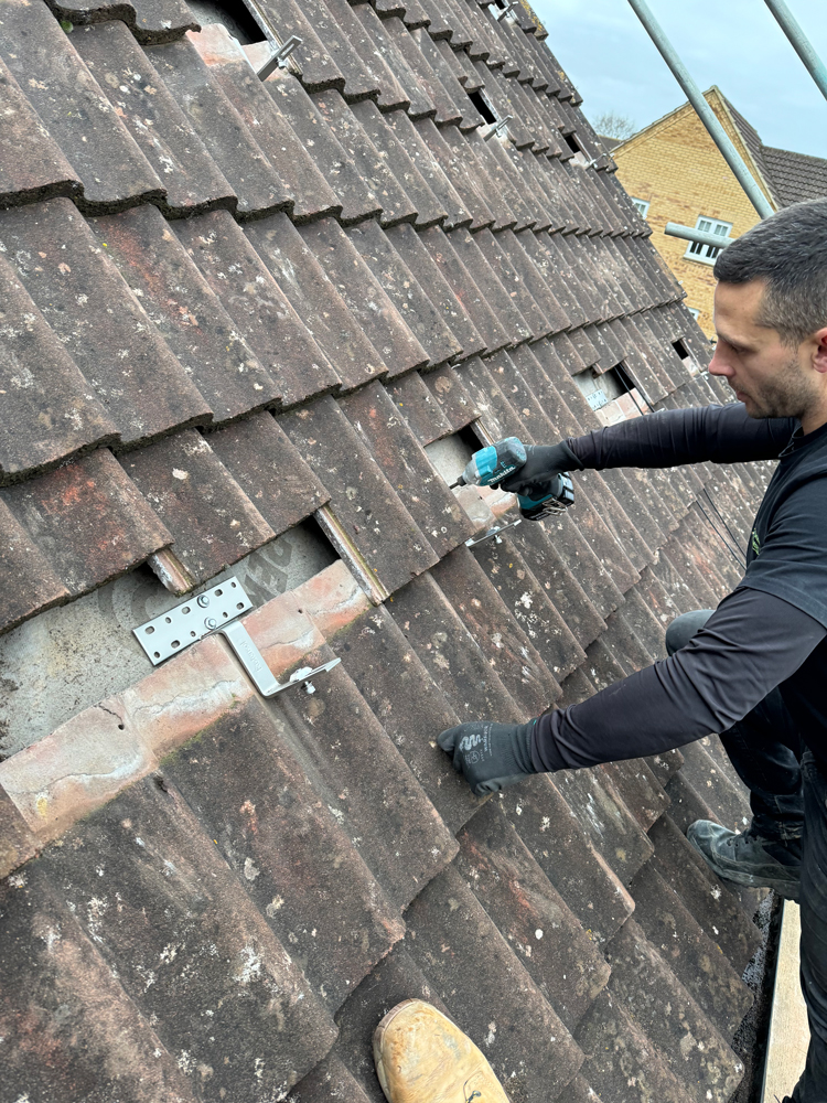 domestic installation of pv solar panels on pitched roof