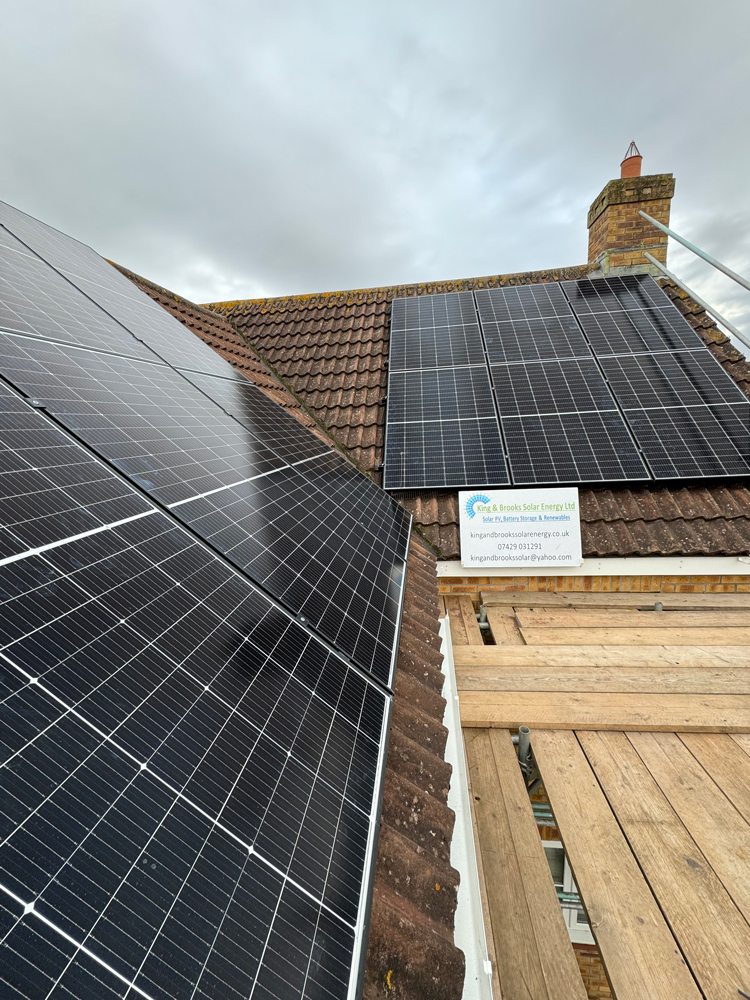 king and brooks solar energy latest installation 12 pv solar panels mounted to pitched roof generating renewable energy